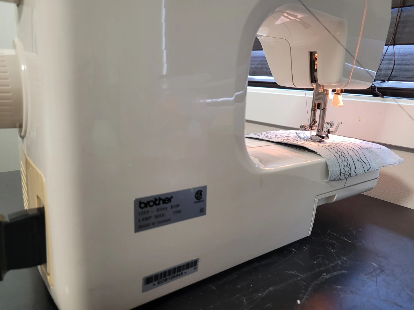 Brother XL-3022 Sewing Machine - photo 3
