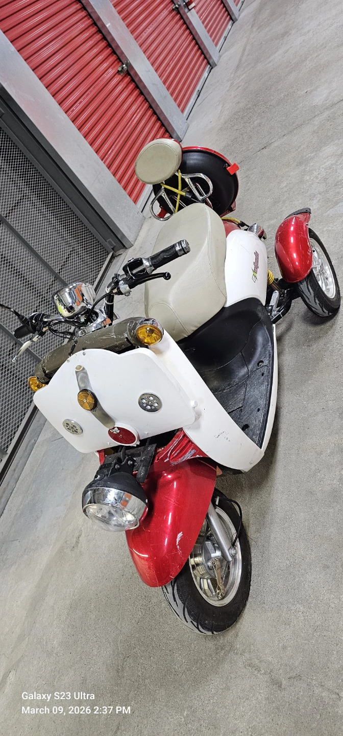 Red and White Electric Scooter (with new charger)