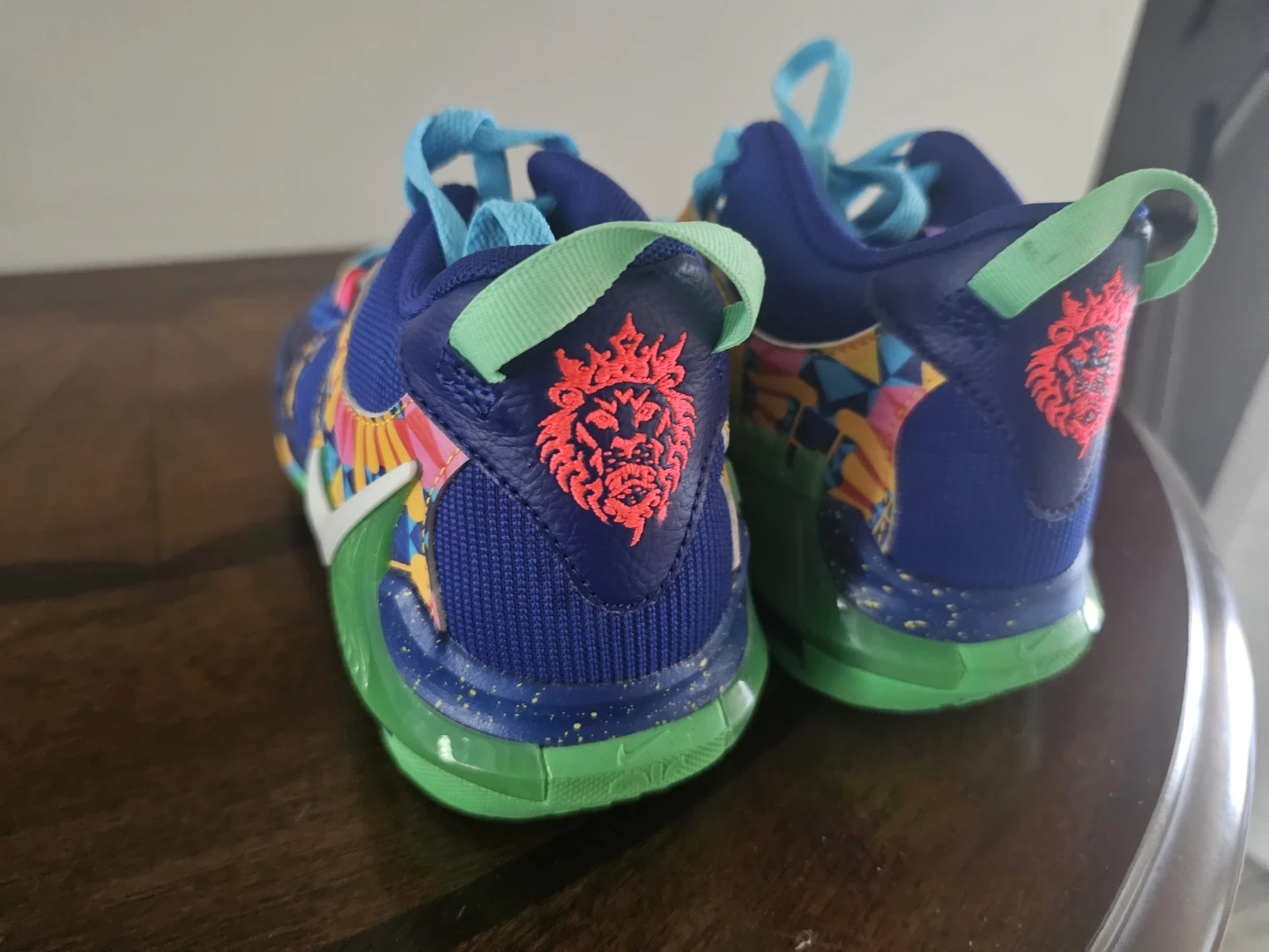 Nike LeBron Witness 5 Basketball Shoes - photo 2