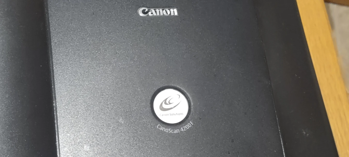 Canon Scanner (CanoScan 4200F) - photo 2
