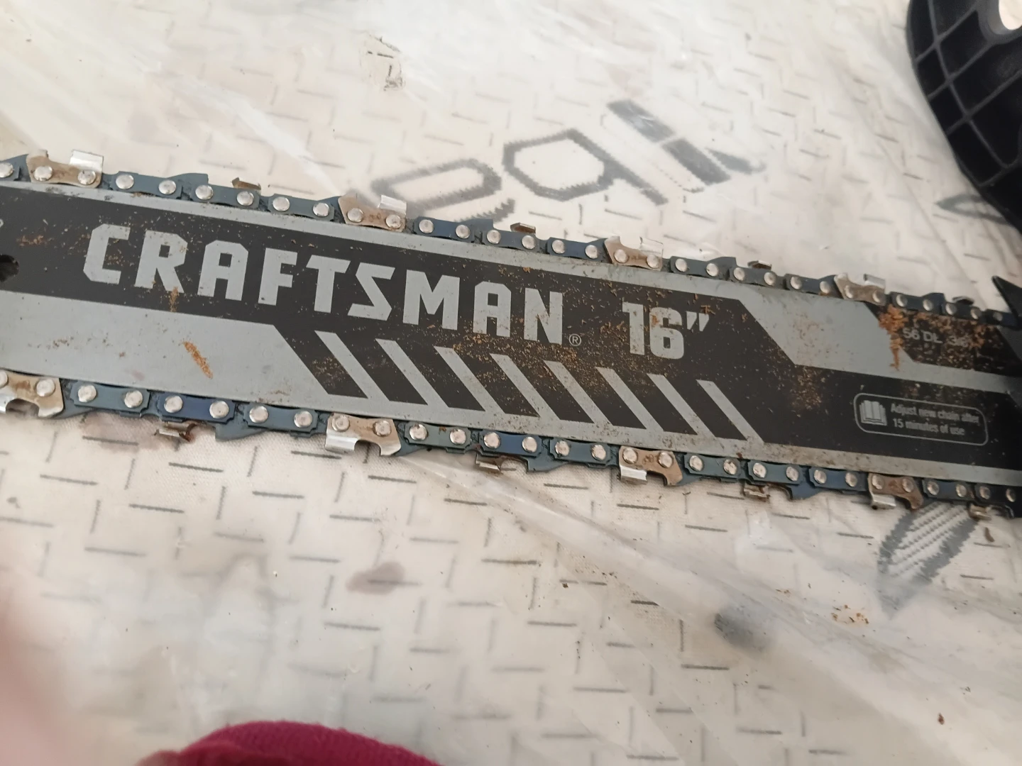 Craftsman 16" Chainsaw - photo 2
