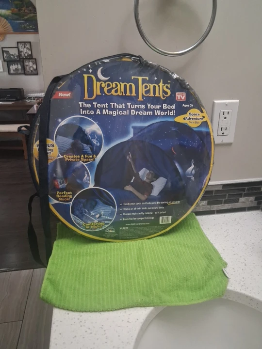 Dream Tents Space Adventure Twin Size Tenta