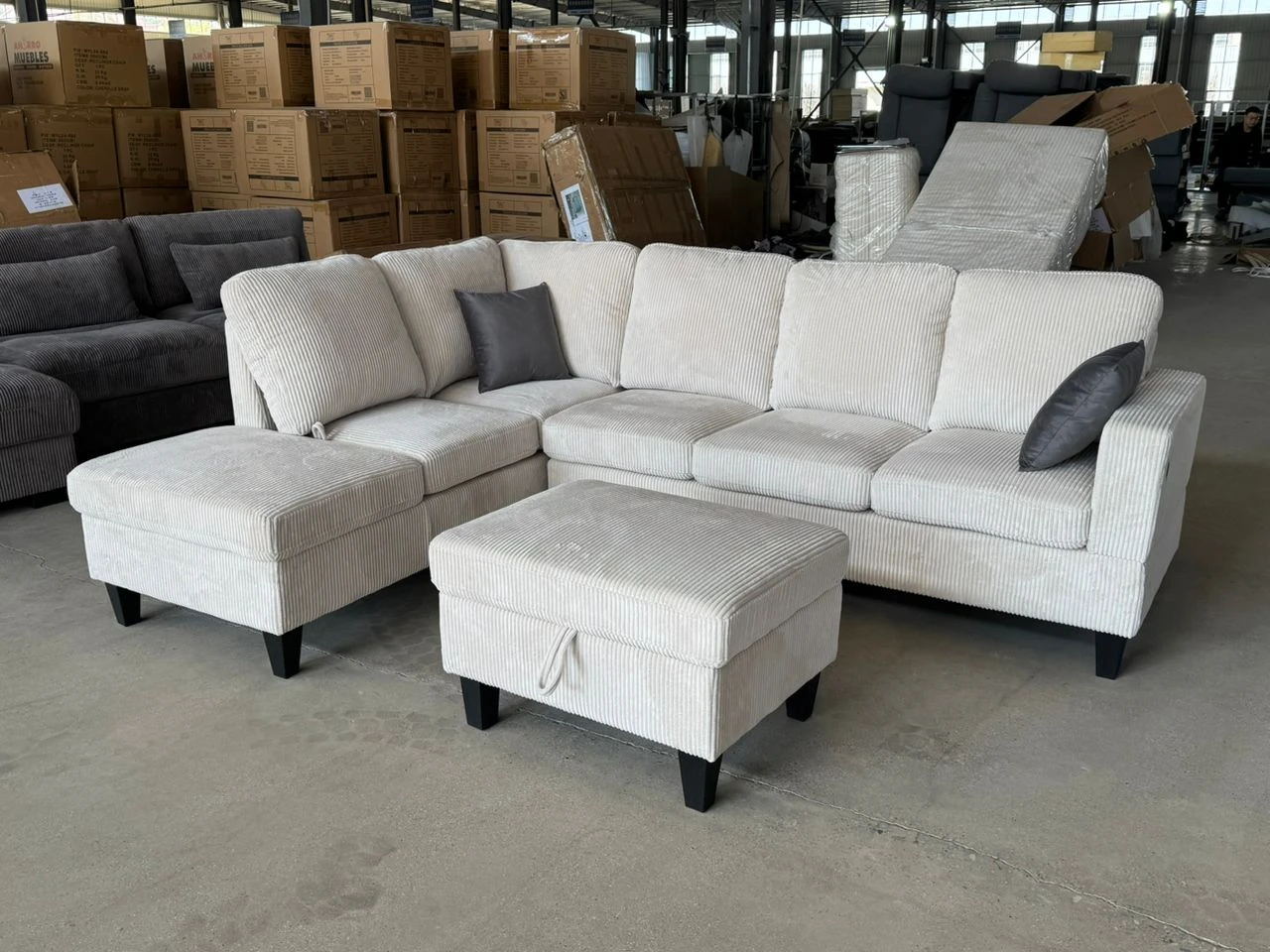 Sectional Sofa with Storage Ottomans on Clerance - photo 2