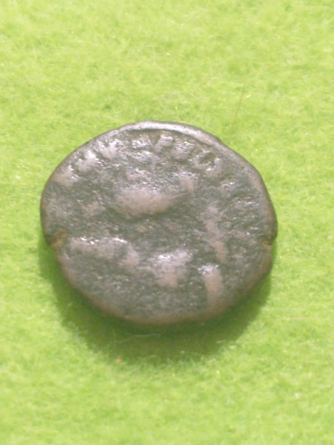 Unattributed ancient Roman coin - photo 3