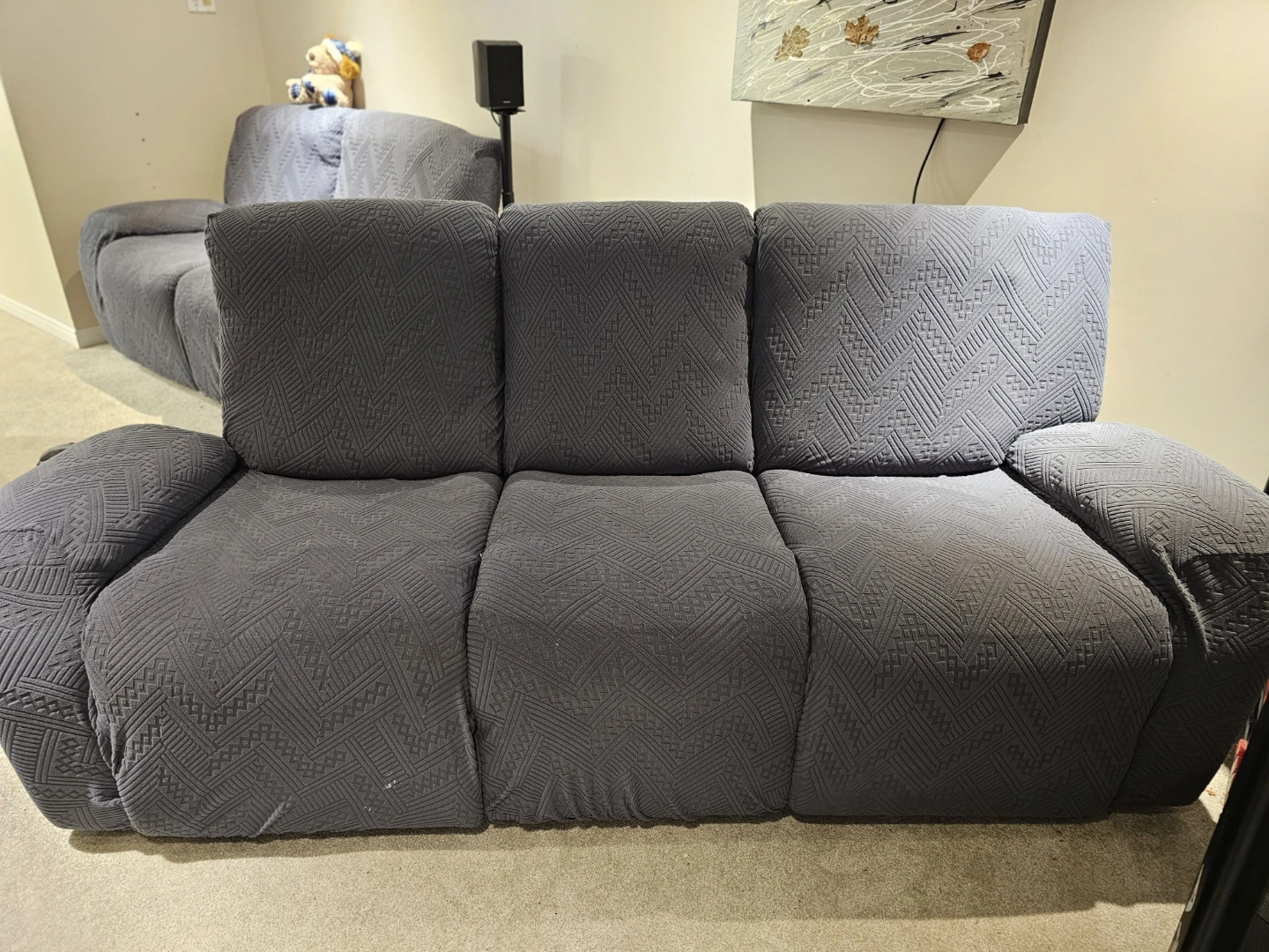 3 Seater recliner sofa+ Cover included