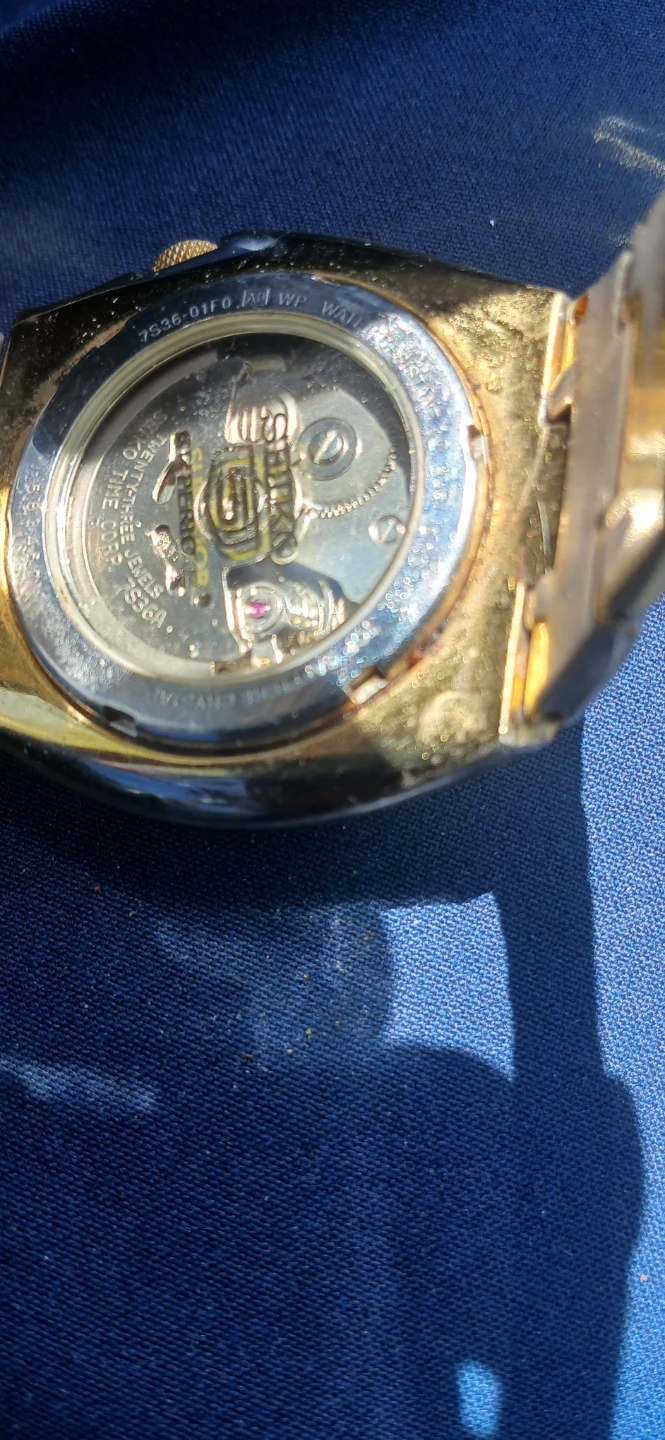 Seiko 5 Automatic Gold Tone Watch - photo 4