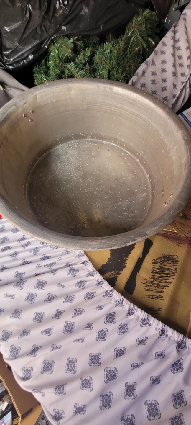 Large Metal Basin - photo 2
