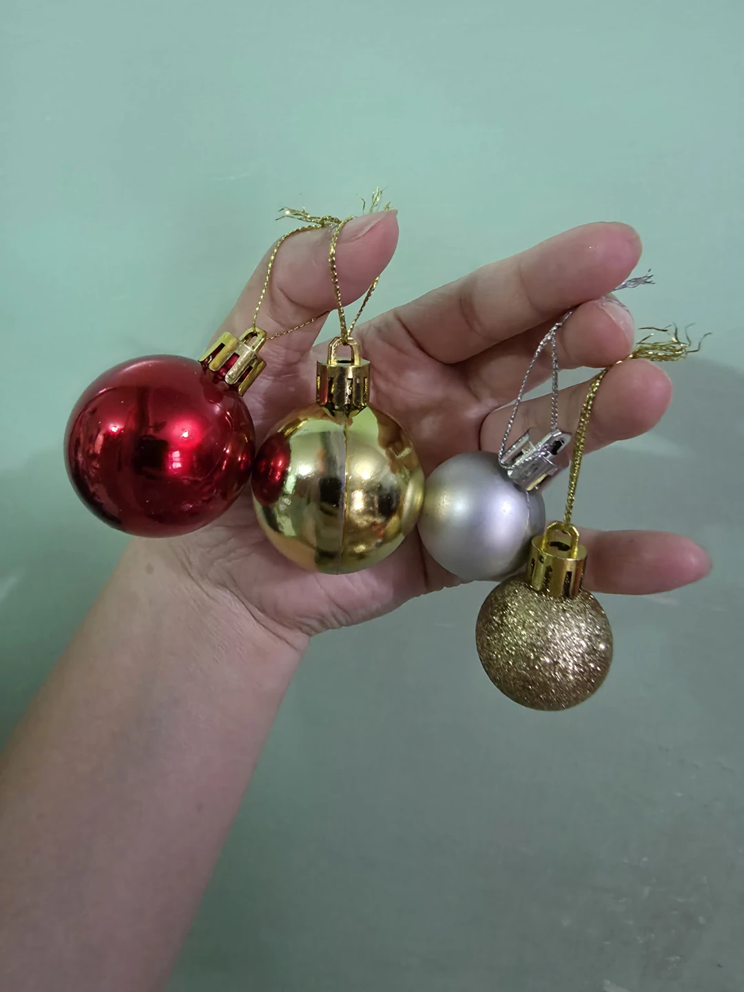 Christmas Ornaments - Red, Gold, Silver Globes - photo 3
