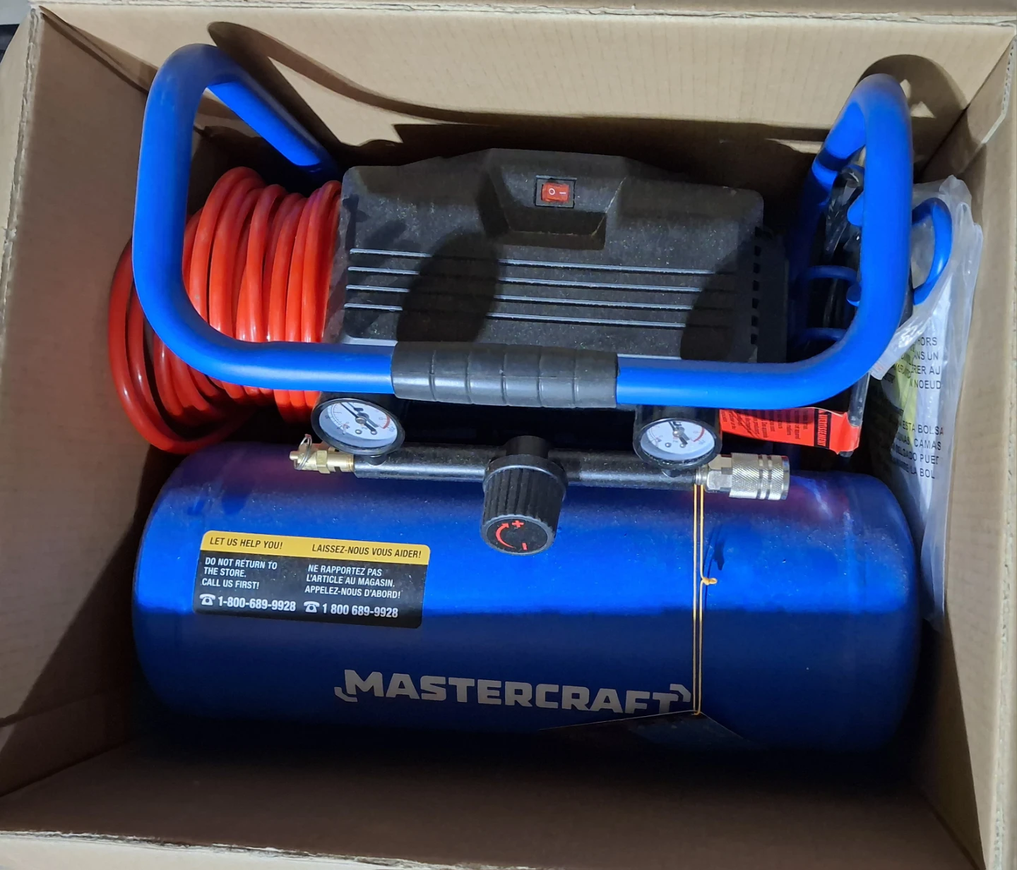 Master Craft 2 gallon compressor - photo 3