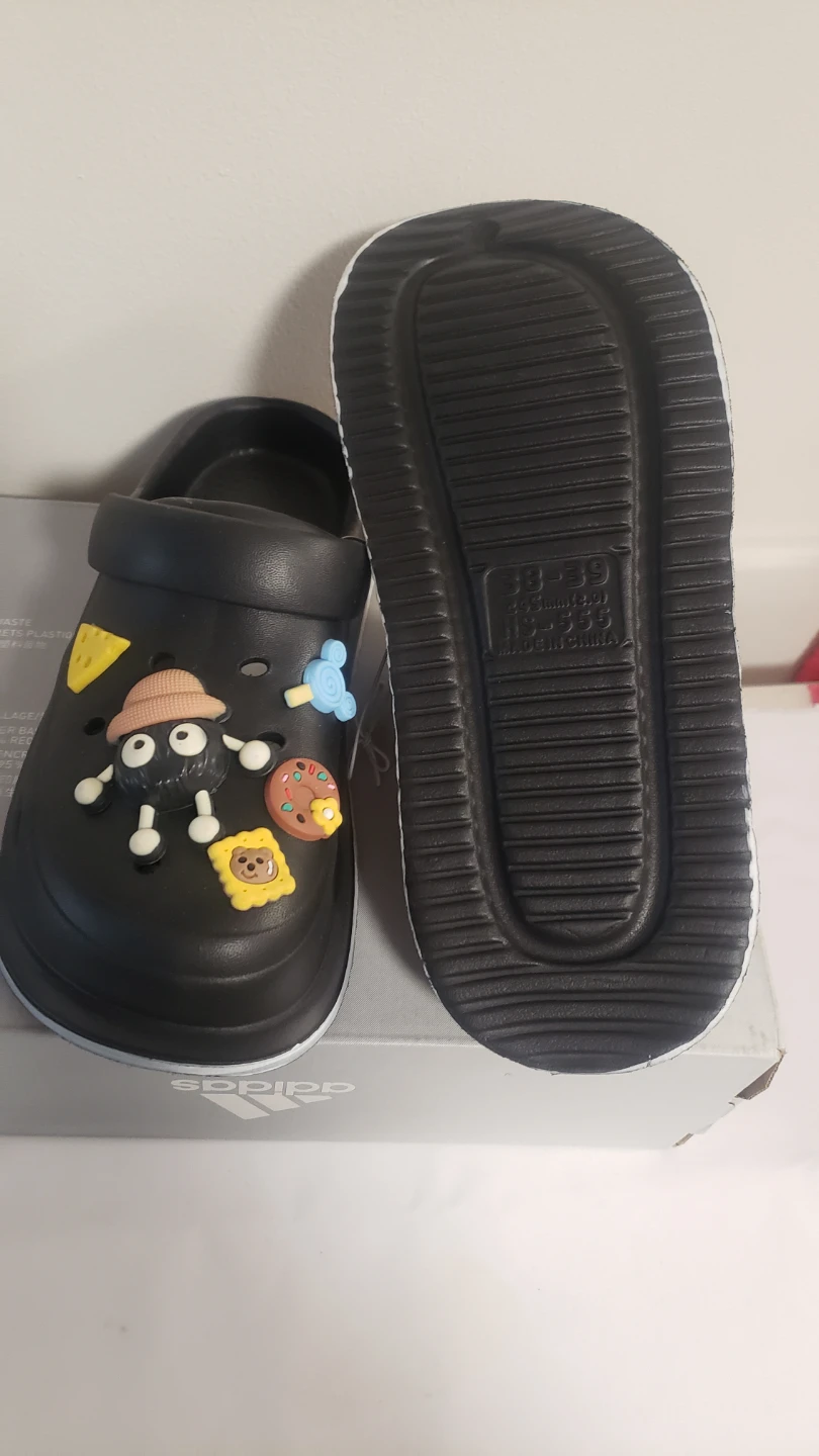 Brand new Women's Crocs Size 38-39 - photo 2
