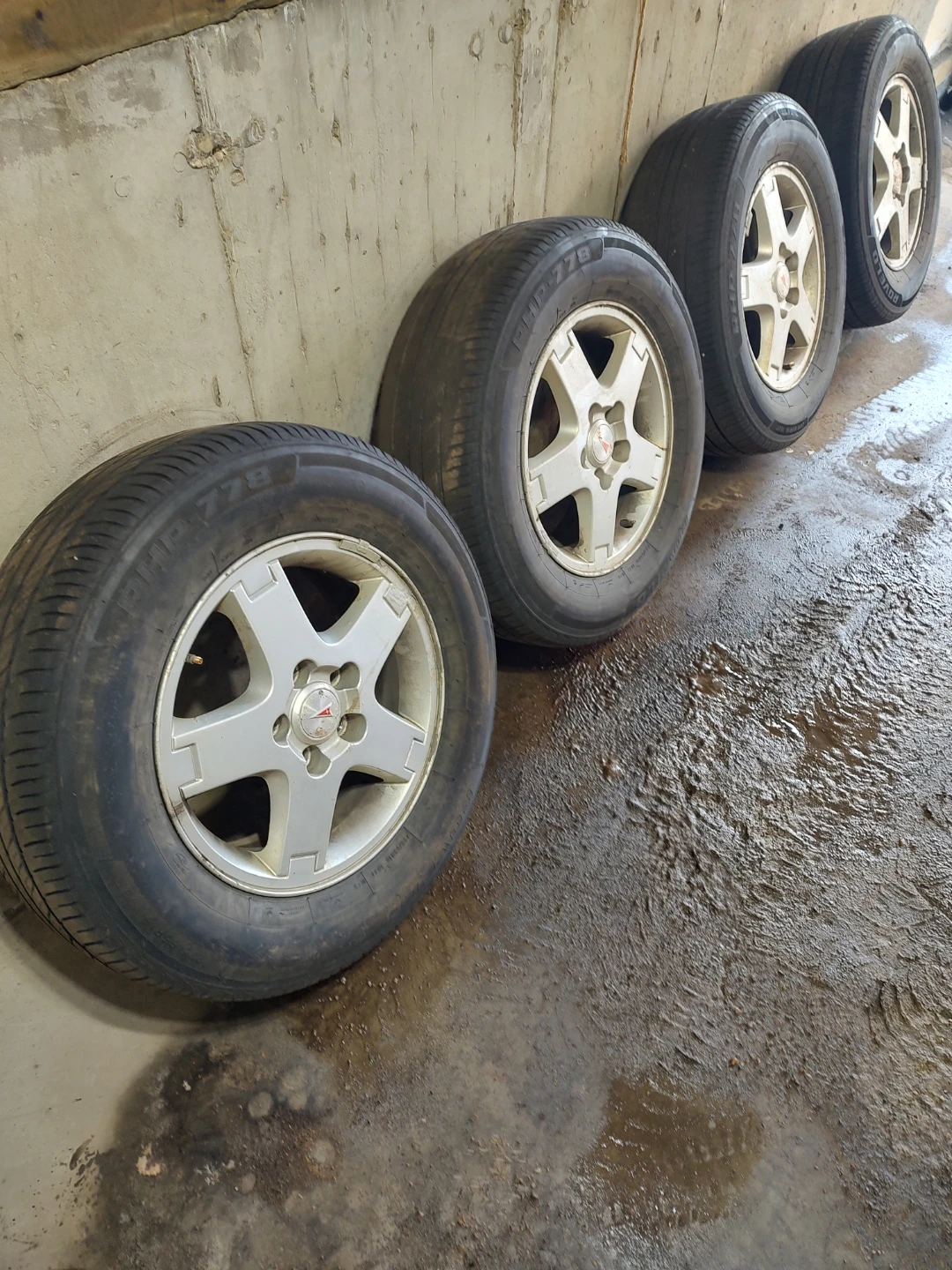 Set of 4 Used Tires on Rims. - photo 2