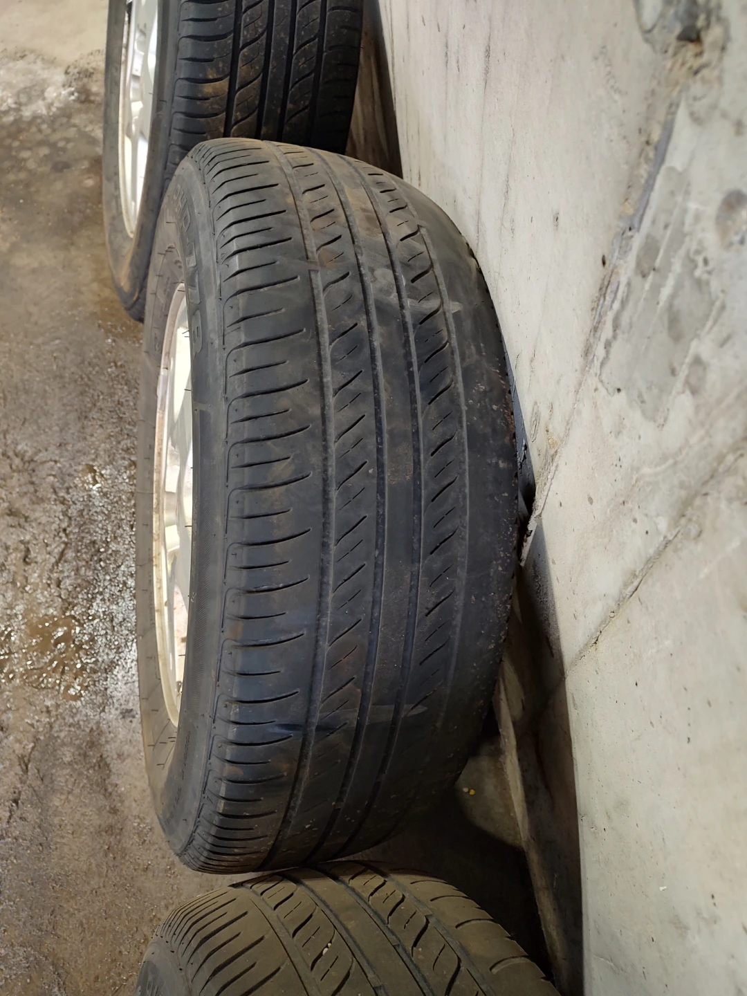 Set of 4 Used Tires on Rims. - photo 3