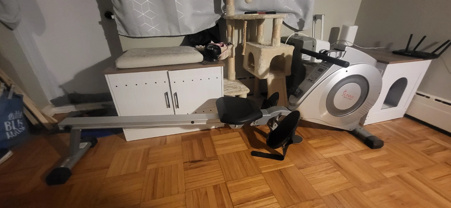 Sunny Health & Fitness Rowing Machine - photo 4