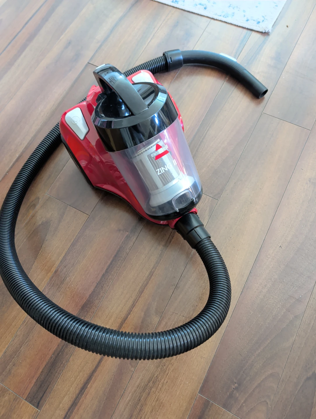Bissell Zing II Compact Bagless Vacuum Cleaner