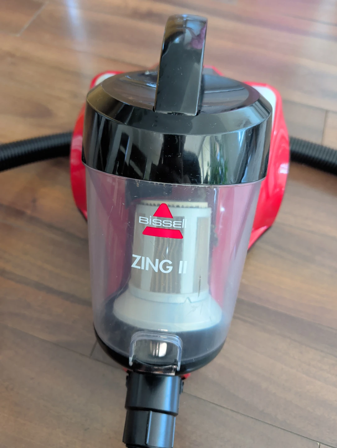 Bissell Zing II Compact Bagless Vacuum Cleaner - photo 2