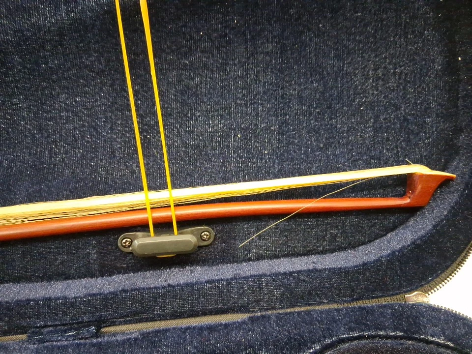kid's Pyle 1/2 Size Beginner Violin Starter Kit  - 20" - photo 4