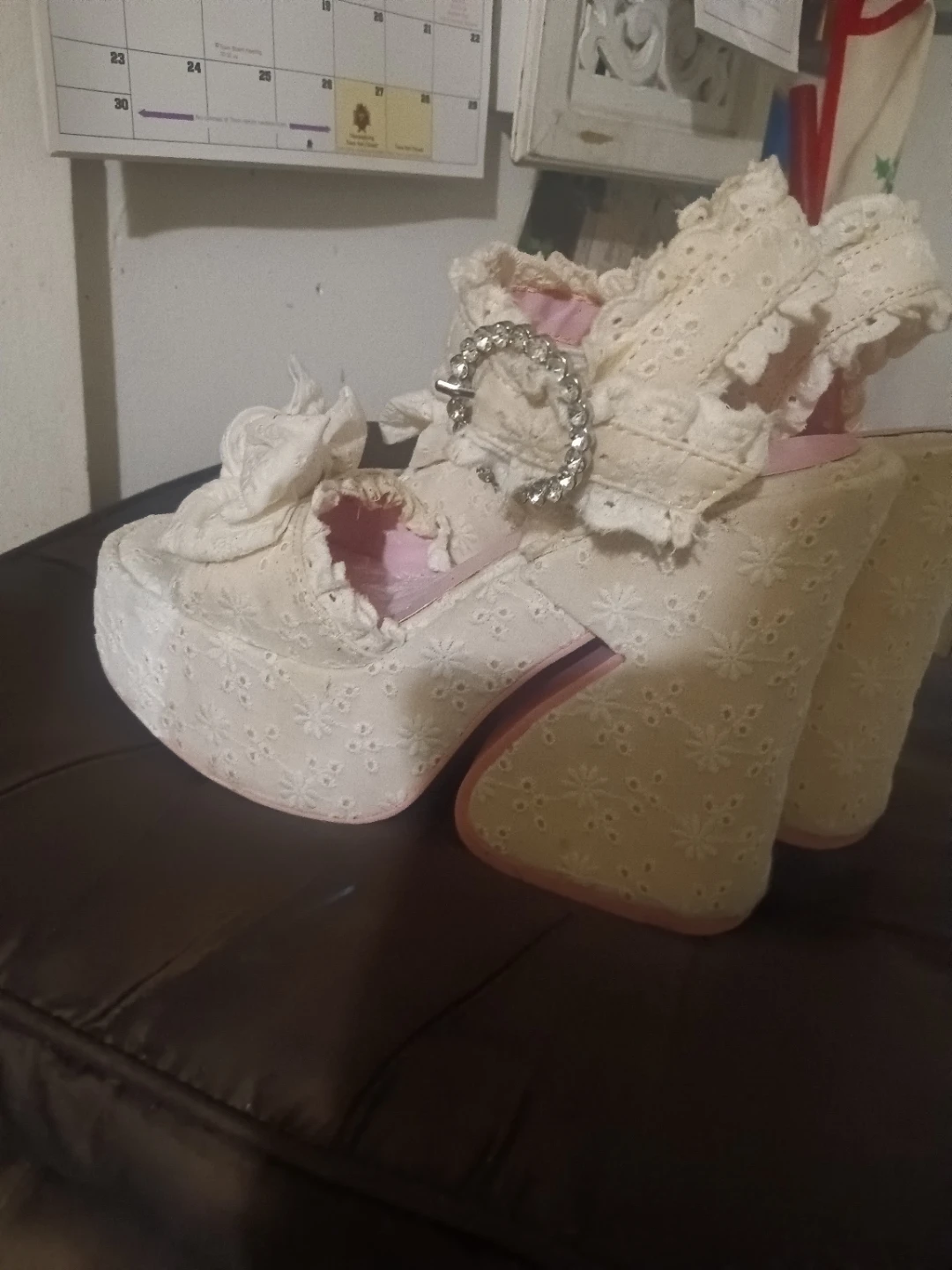 White Lace Platform Wedge Sandals with Bows and Buckles - photo 3