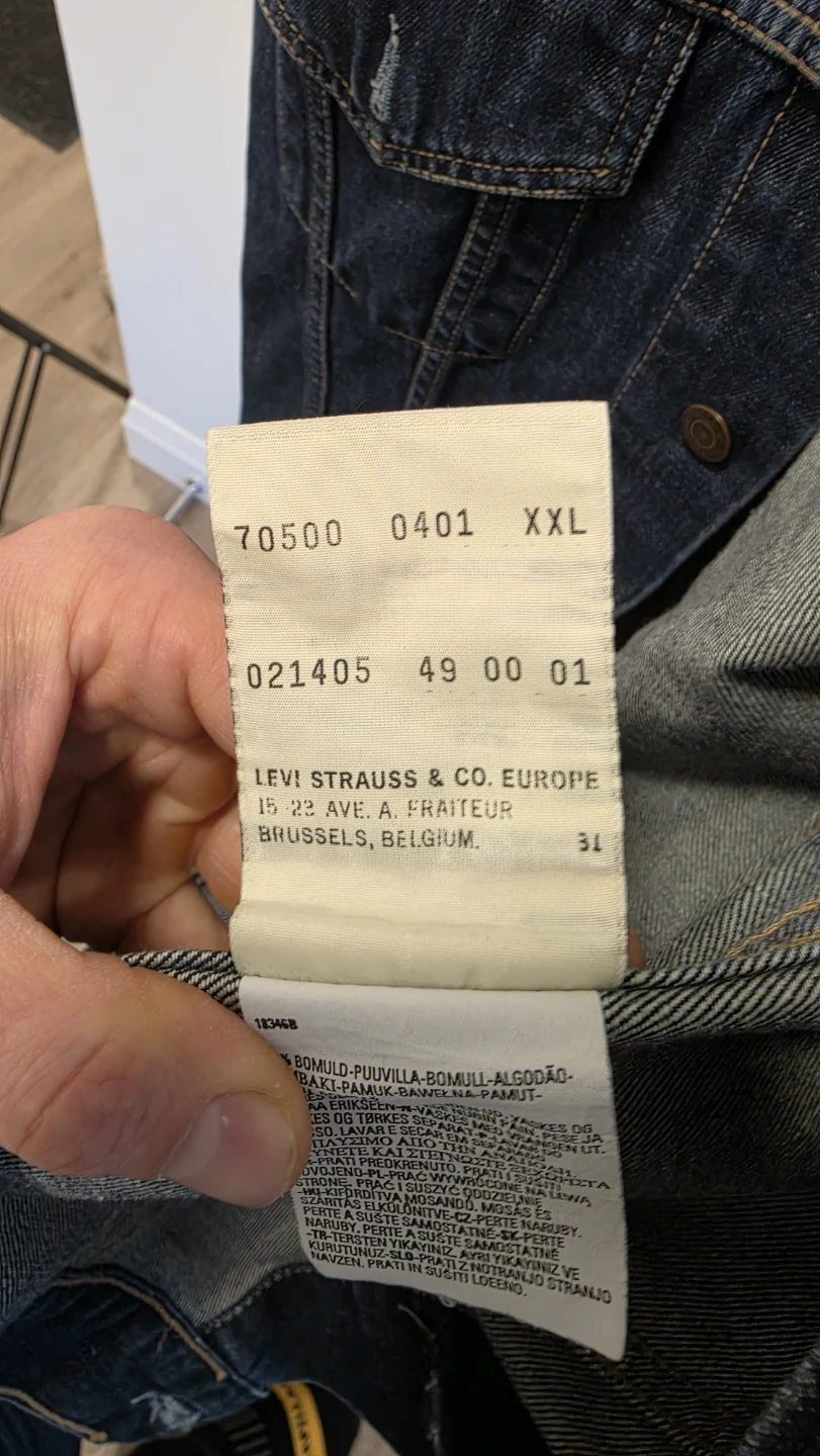 Vintage Levi's Denim Jacket - Size XXL - photo 5