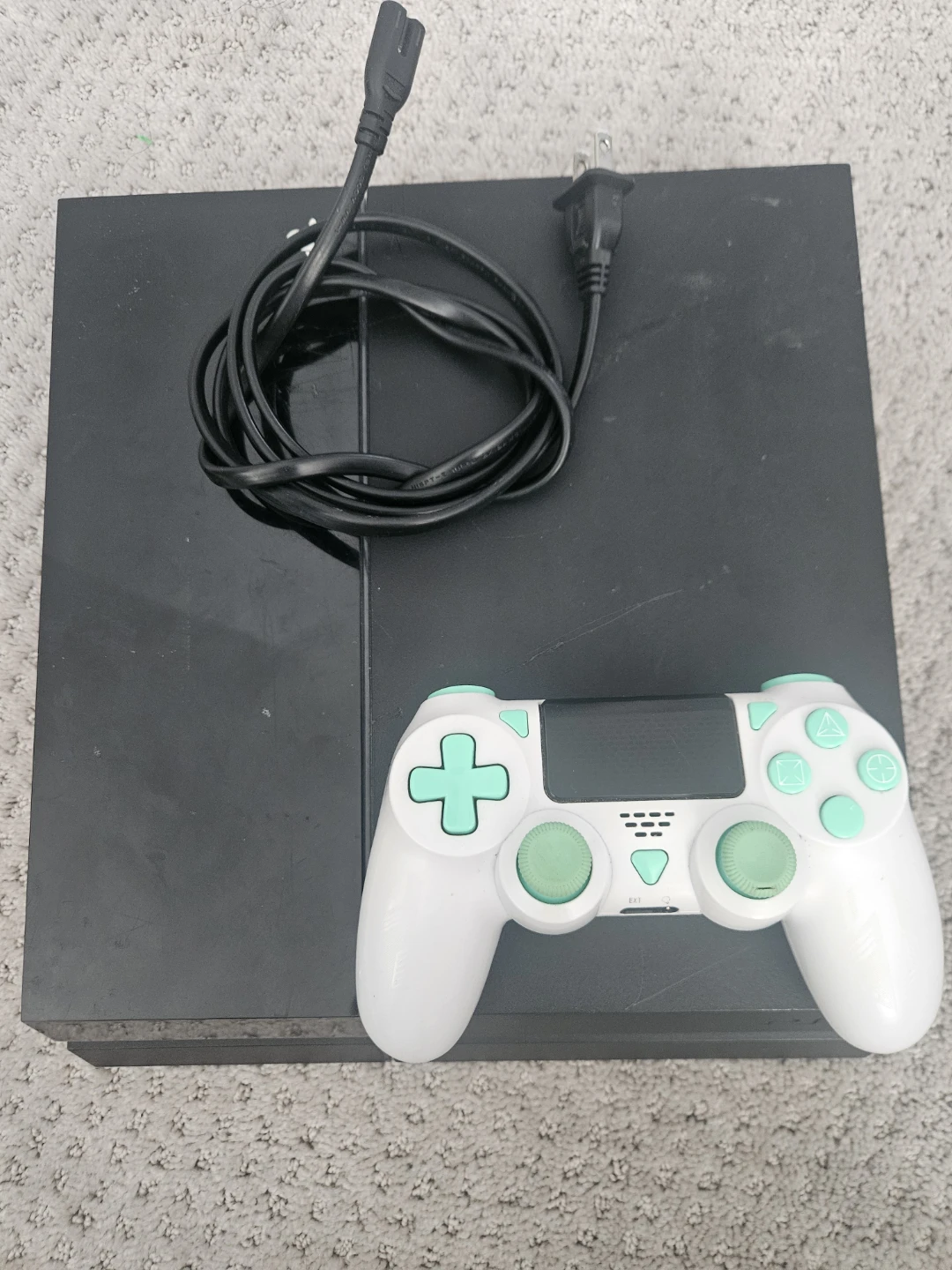 Ps4 with controller