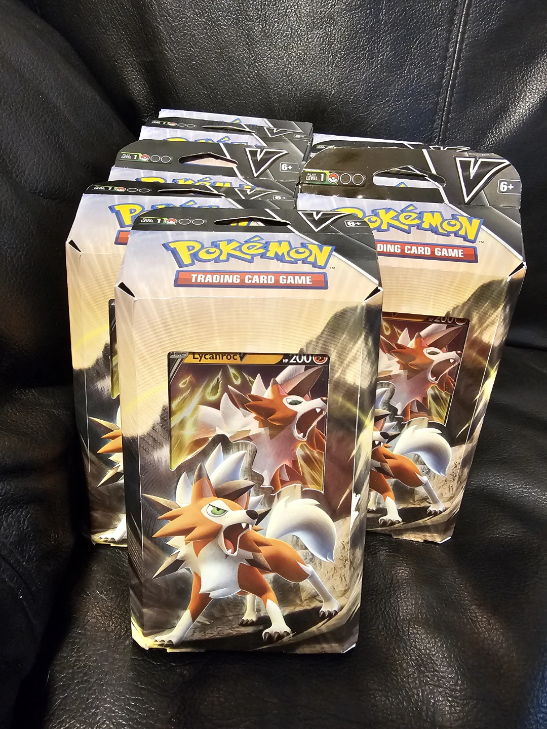 Lycanroc V Battle Deck