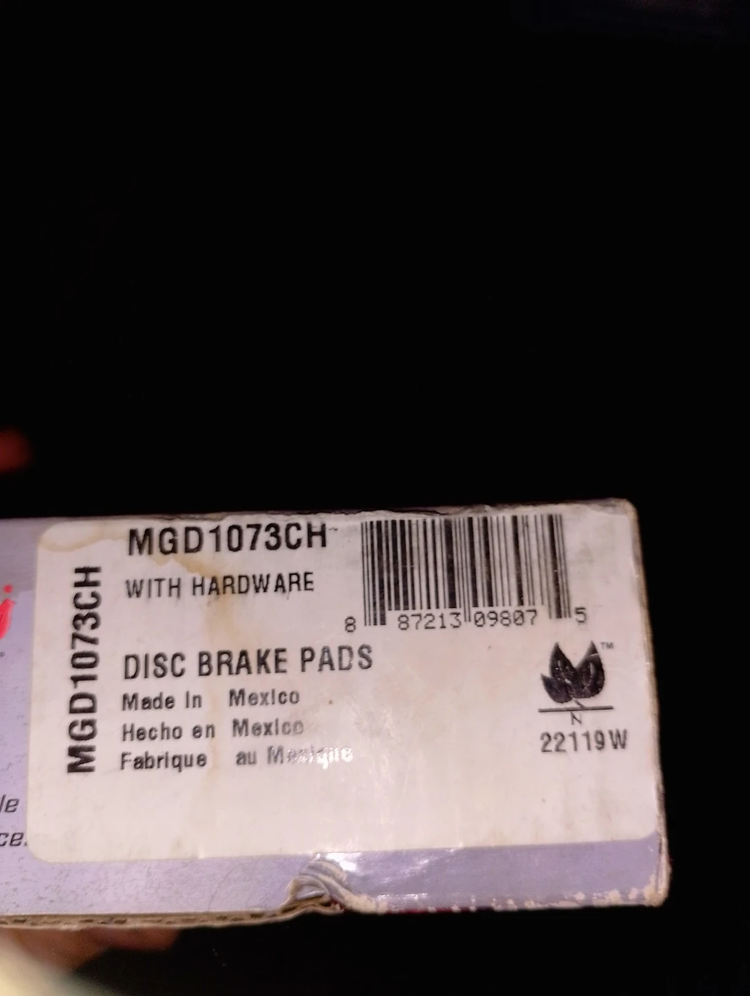 Raybestos MGD1073CH Disc Brake Pads with Hardware - photo 3