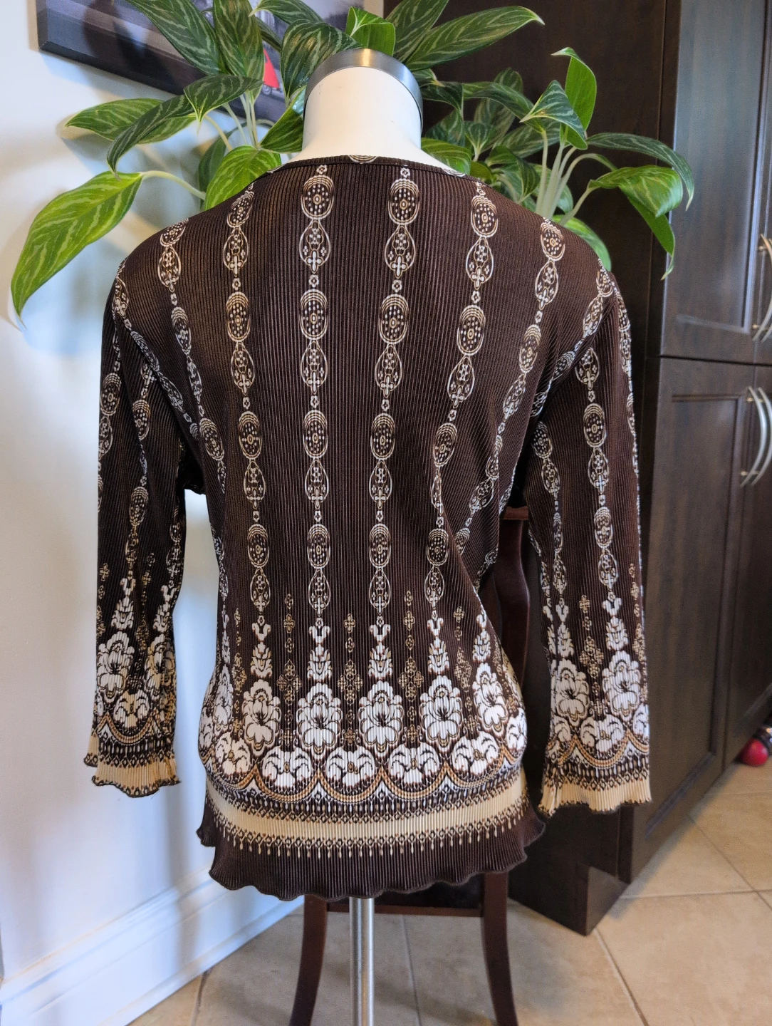NICOLA Women's Brown Print Pleated Long Sleeve Top - photo 4