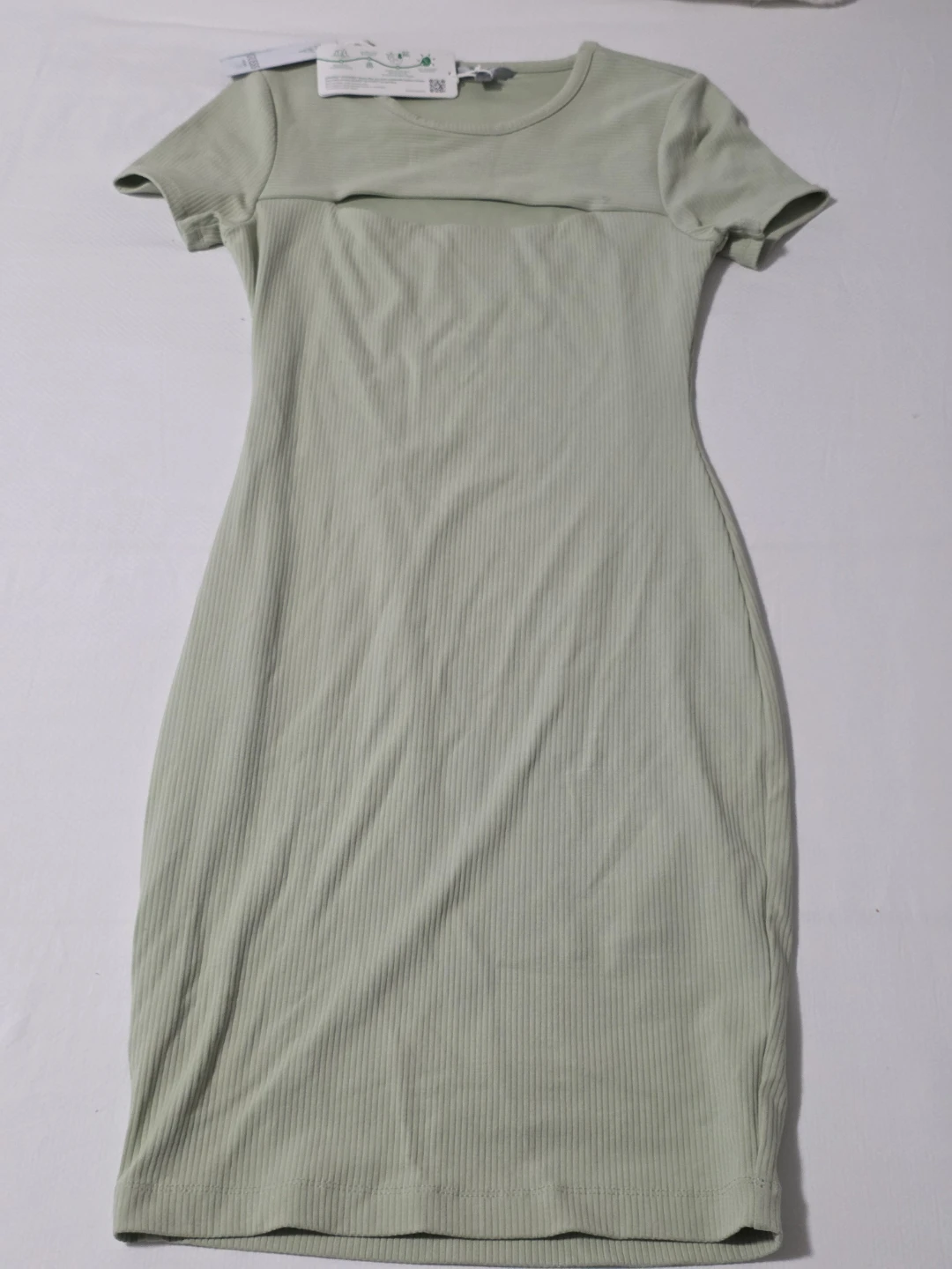 GUESS Green Ribbed Cut-Out Midi Dress