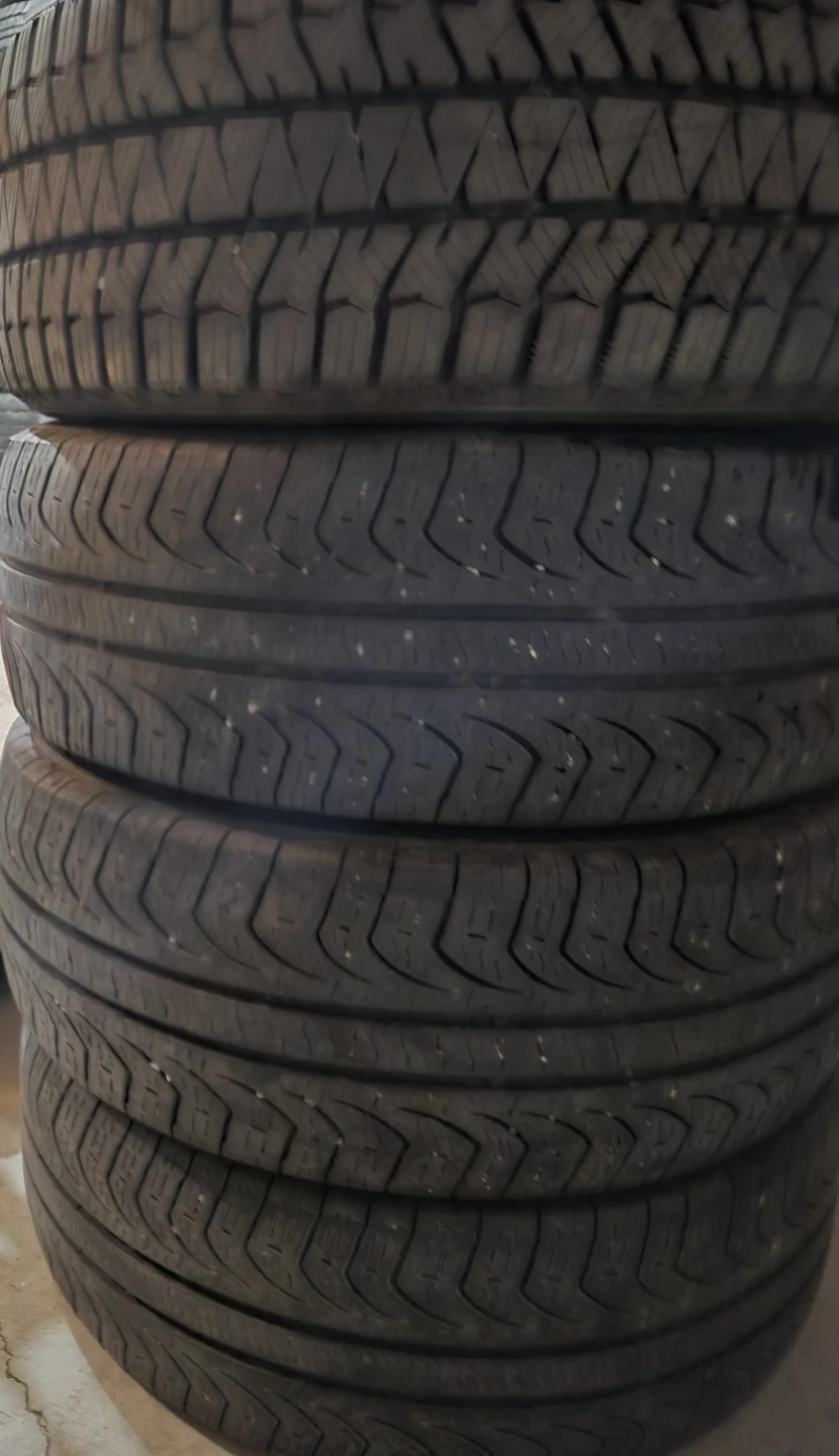 Very Good Set of 4 tires Size 205 55 R16 M+S *DEAL* - photo 2