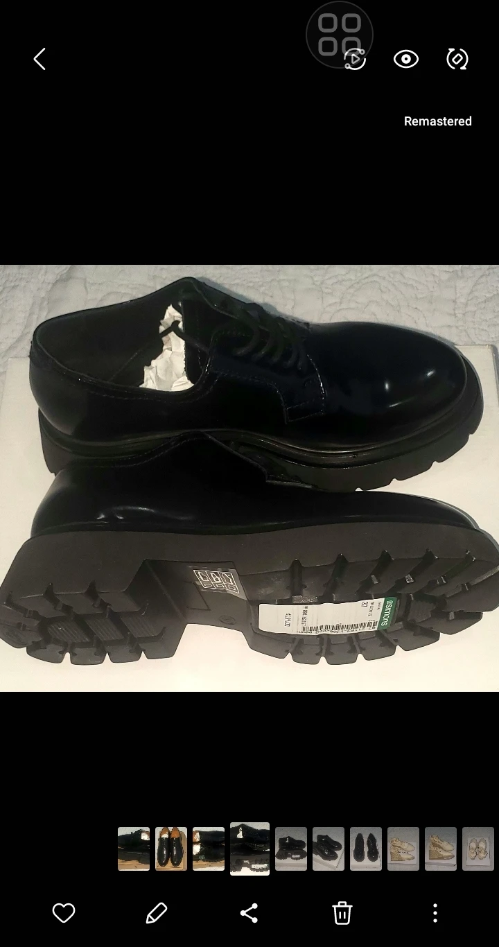 Simons Black Patent Leather Platform Shoes - Size 37 - photo 3