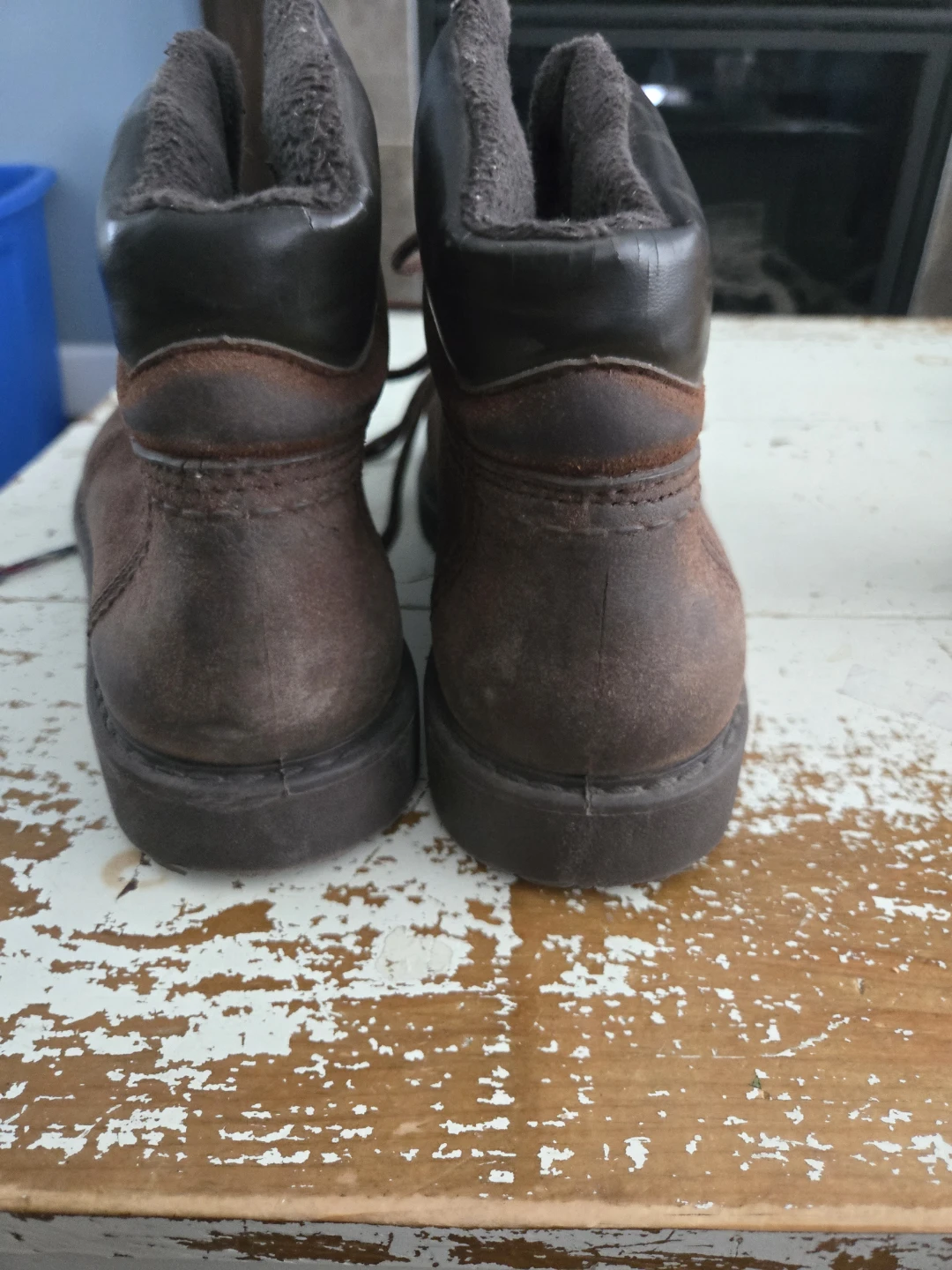 Baffin Hiking Boots- size 10 - photo 3