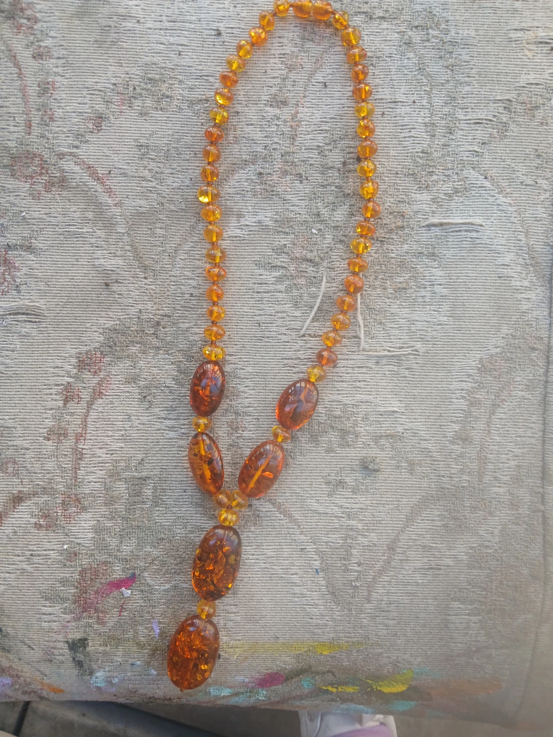 Amber bead necklace - photo 3