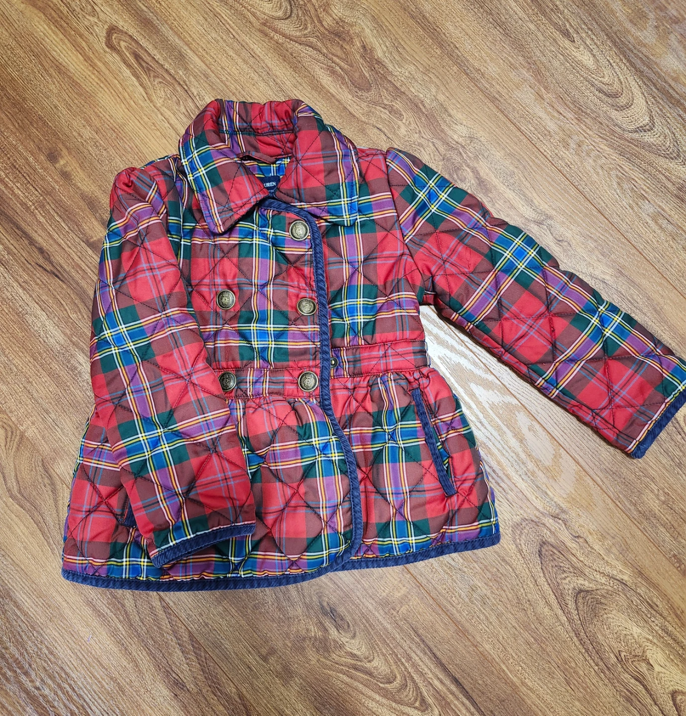 Free Jacket, sweatshirts, pants, swimsuit (3-4)