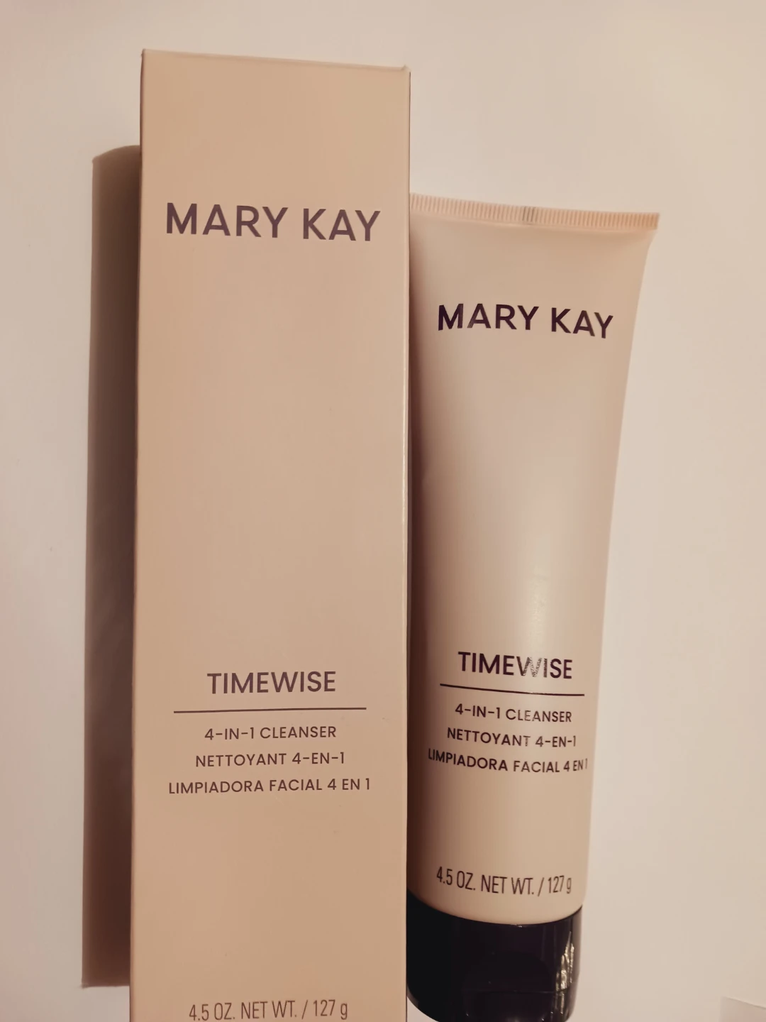 New !! Mary Kay Timewise 4-In-1 Cleanser