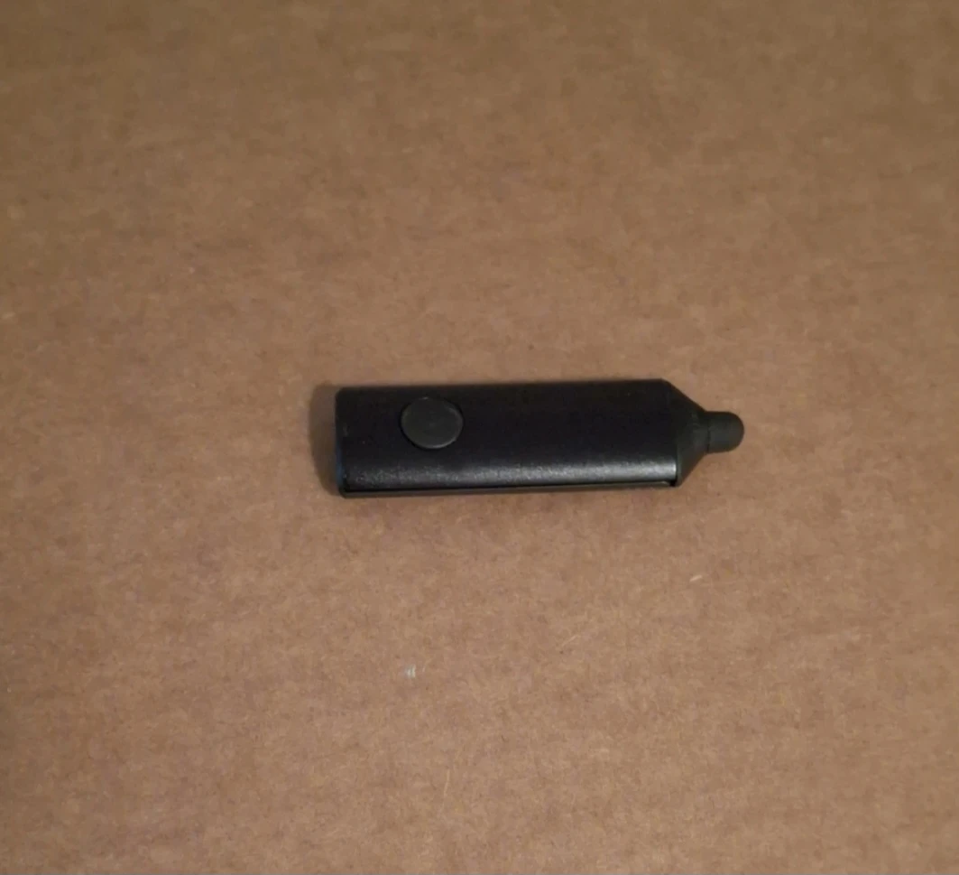 Free Small Stylus Gadget - photo 2