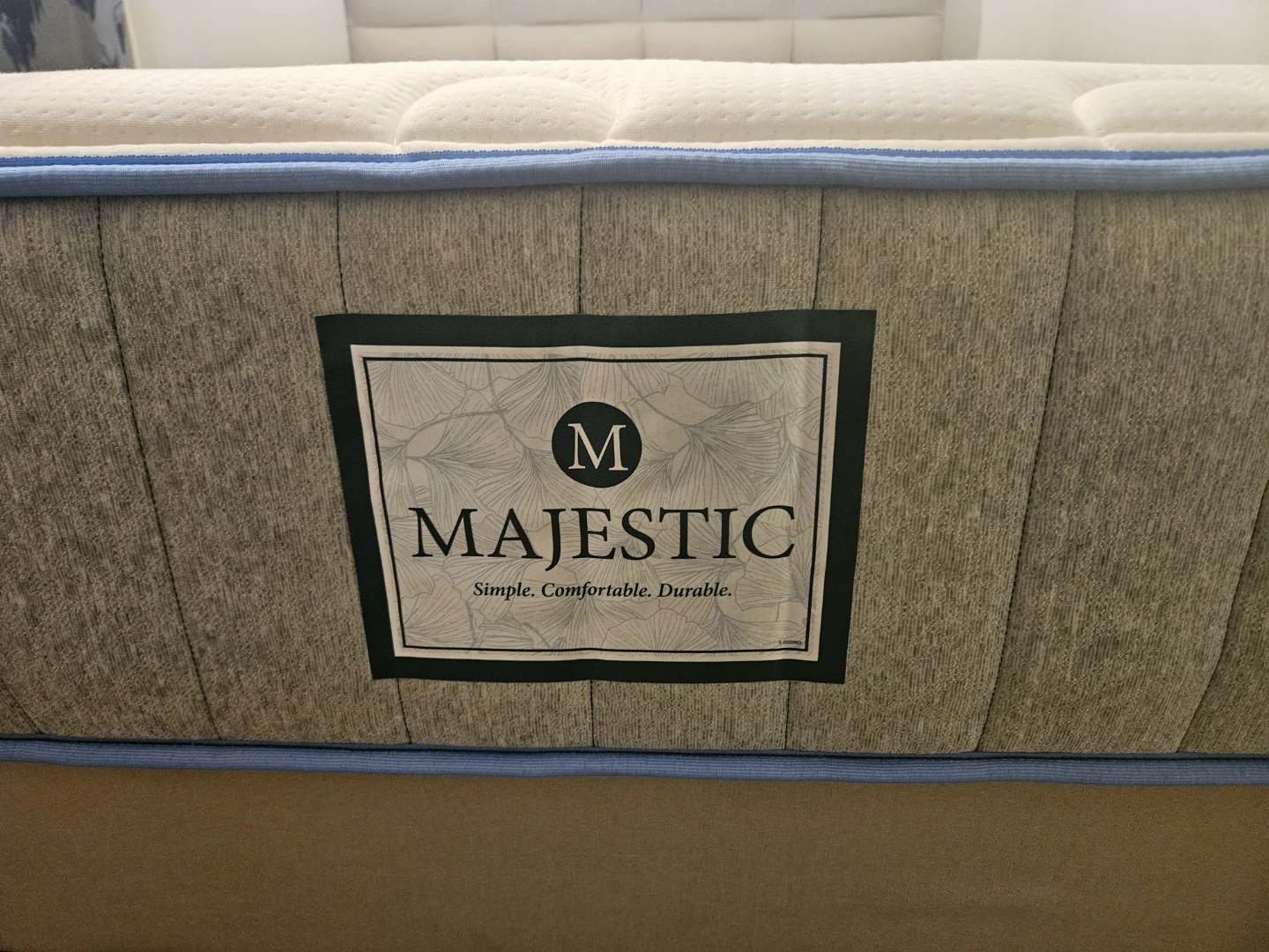 Majestic Mattress Queen Size - photo 2