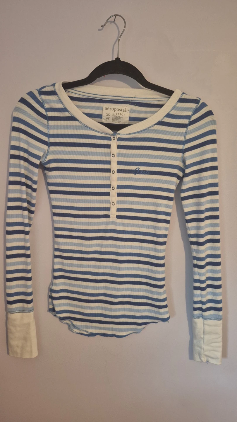 Aeropostale Striped Long Sleeve Top XS