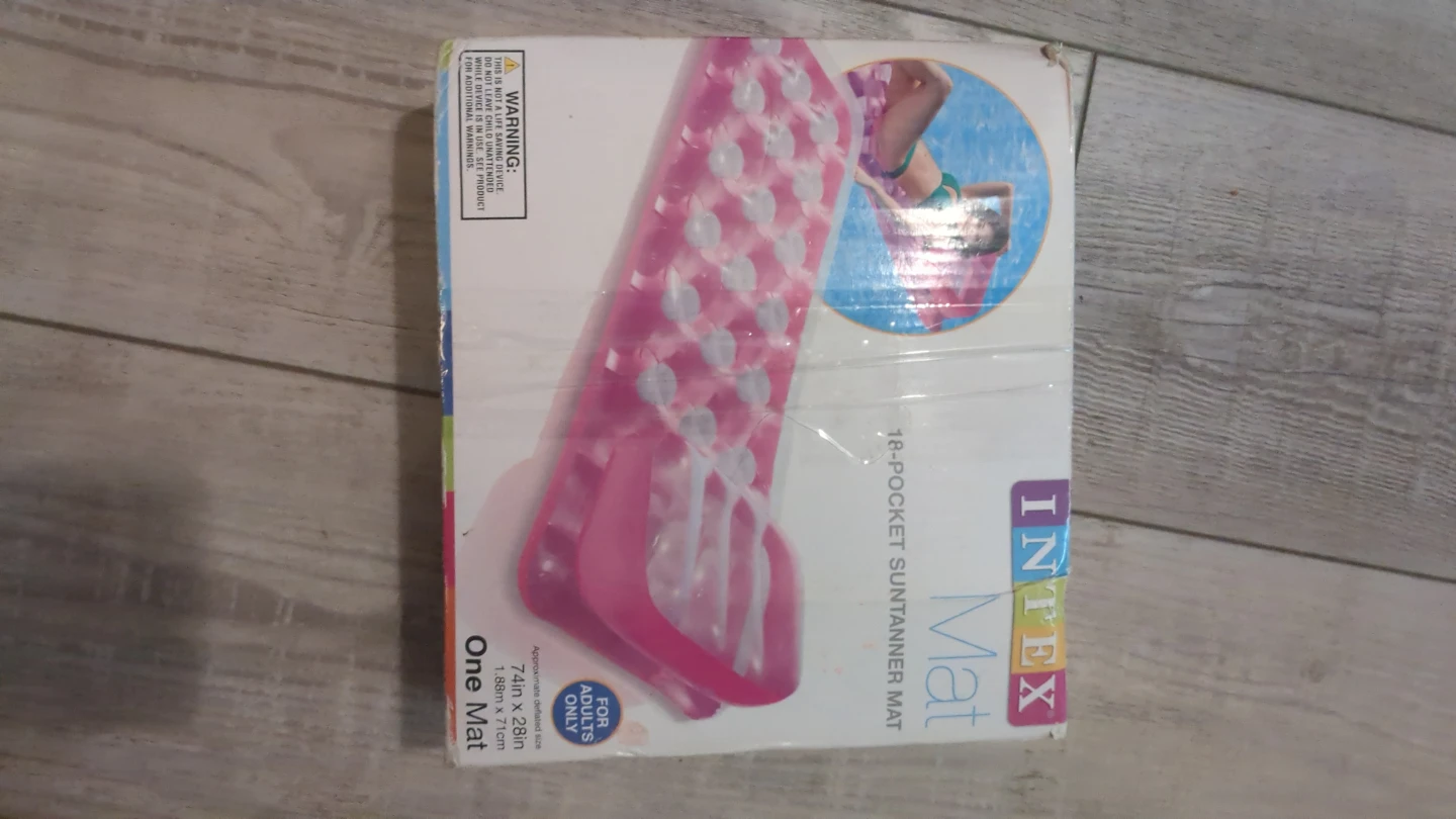 Intex 18-Pocket Suntanner Mat