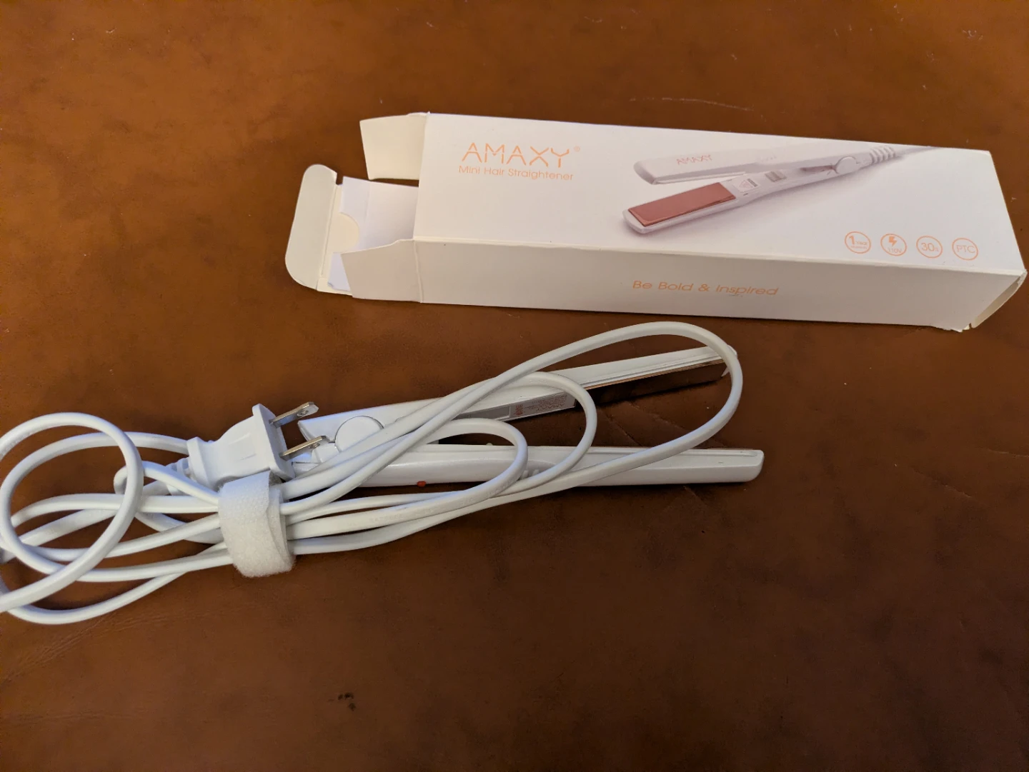 AMAXY Mini Hair Straightener White - photo 2