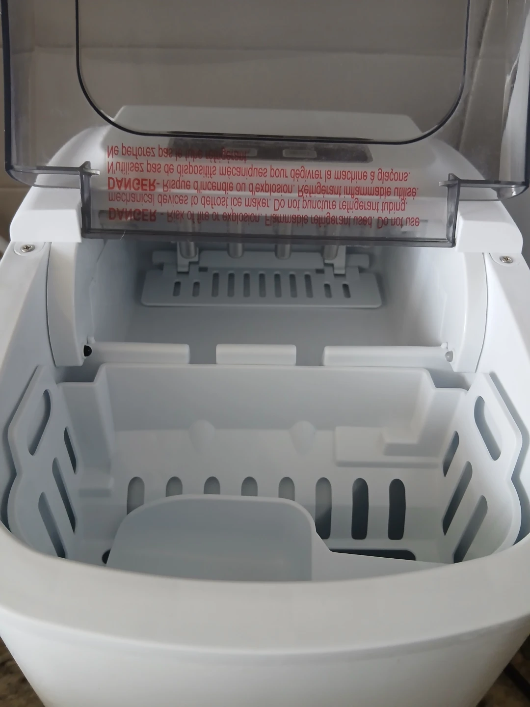 Frigidaire countertop Ice Maker - photo 3