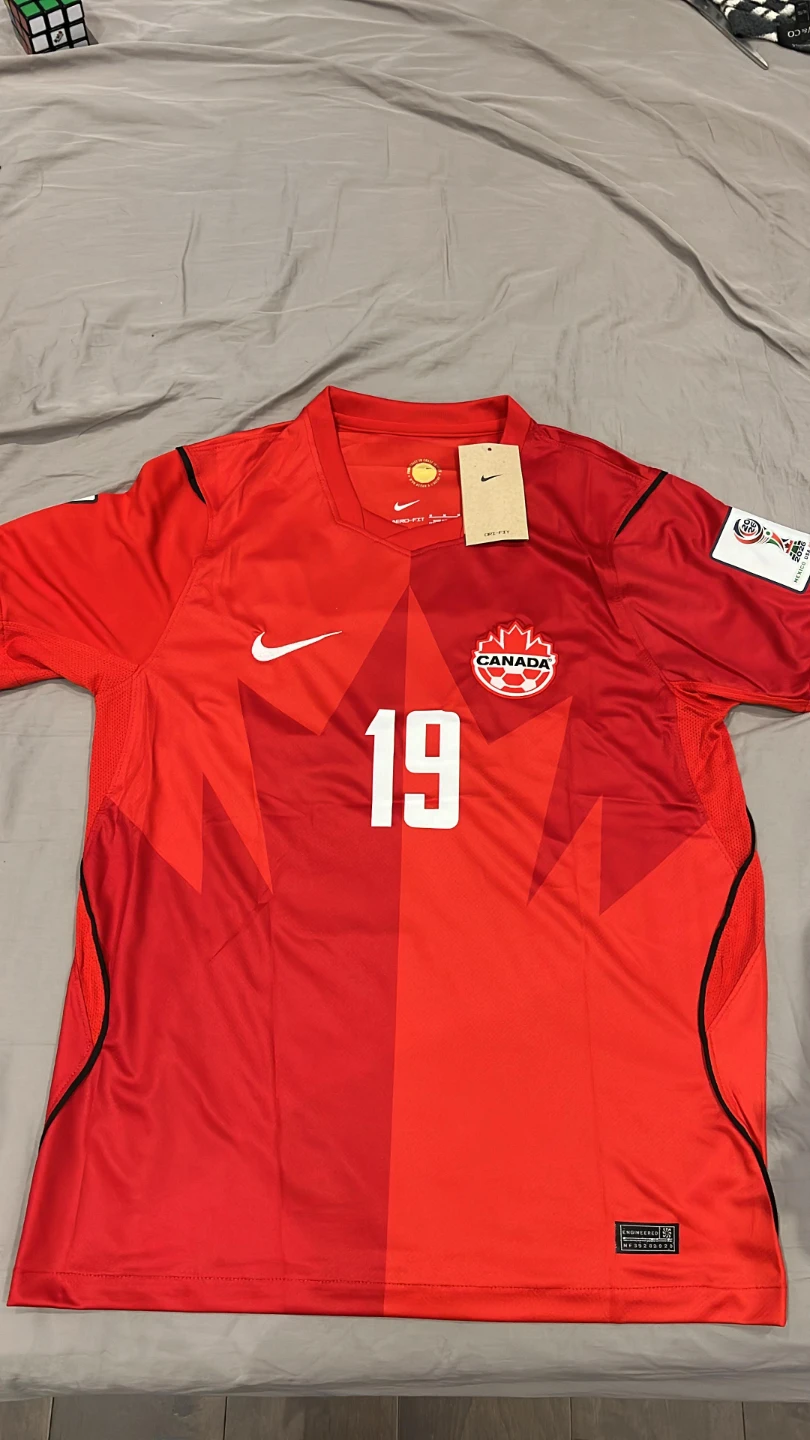 Canada Soccer Jersey Davies #19 Nike