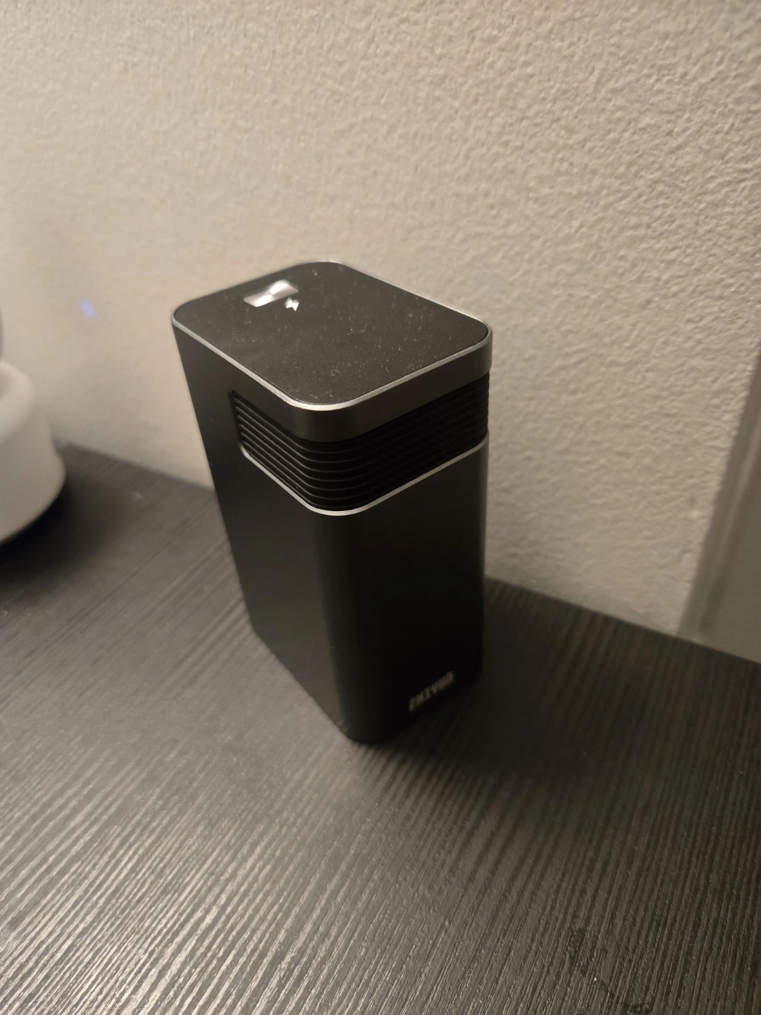 Zhiyun MOLUS X100 Detachable Grip Battery – Excellent Condition