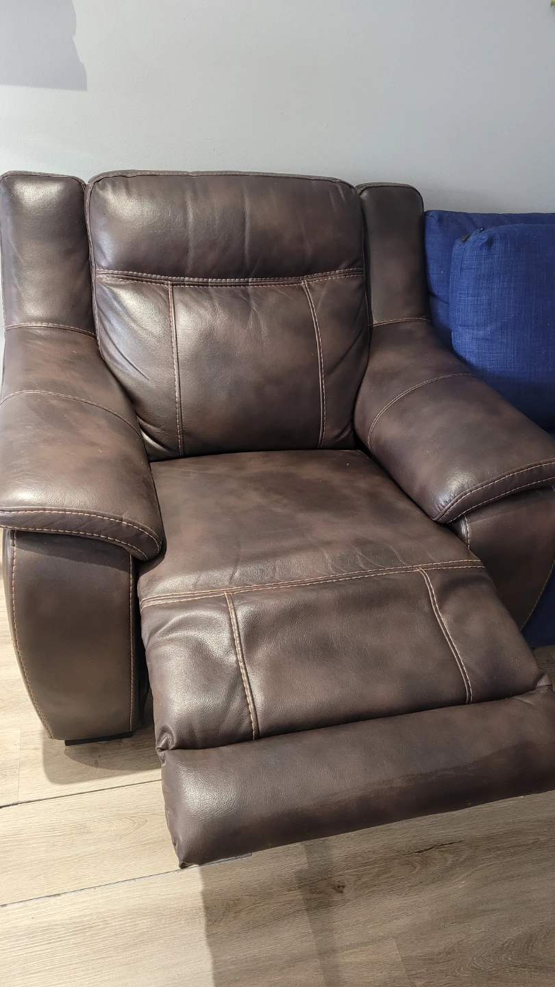 Brown Leather Recliner Chair with USB Ports - photo 5