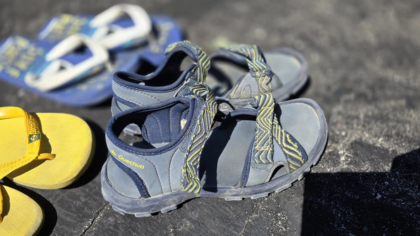 Bundle of boys Sandals Size 3-4 Youth - photo 5