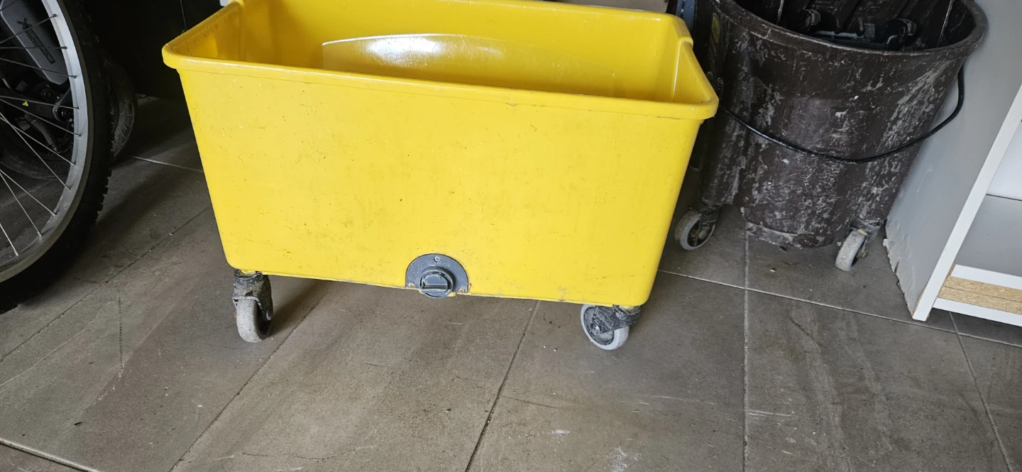 Rubbermaid Yellow Commercial Cleaning Bucket on Wheels
