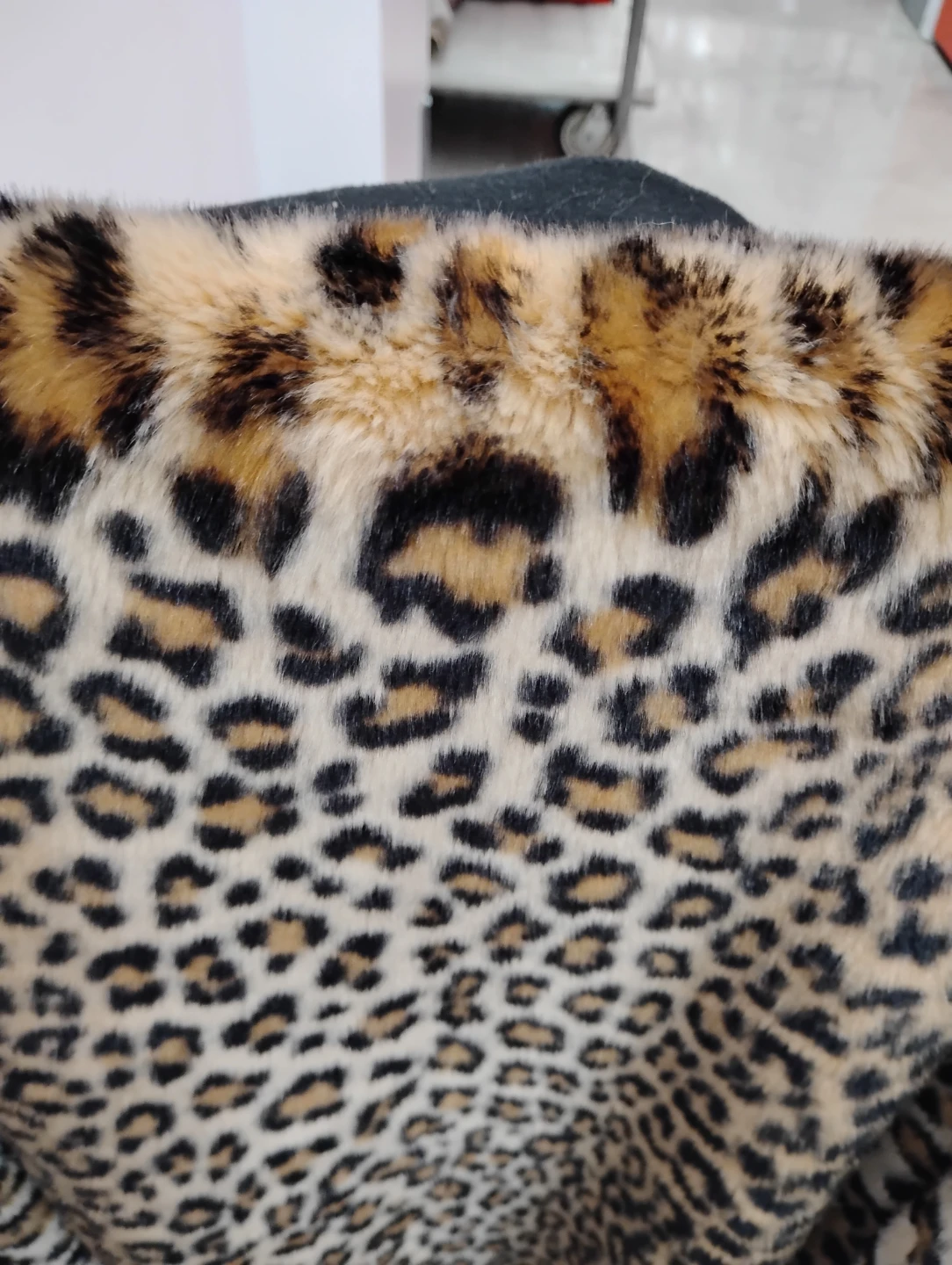 Forever 21 Leopard Print Faux Fur Jacket - Size L - photo 4