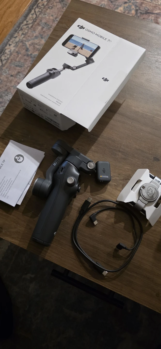 DJI Osmo Mobile 7P Smartphone Stabilizer