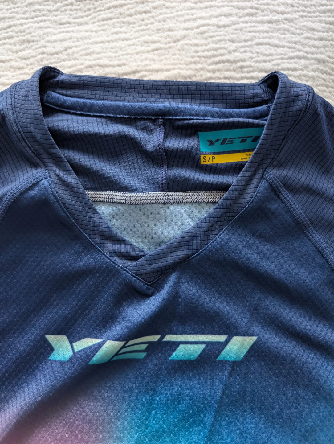 Yeti women's Long Sleeve Jersey S/P