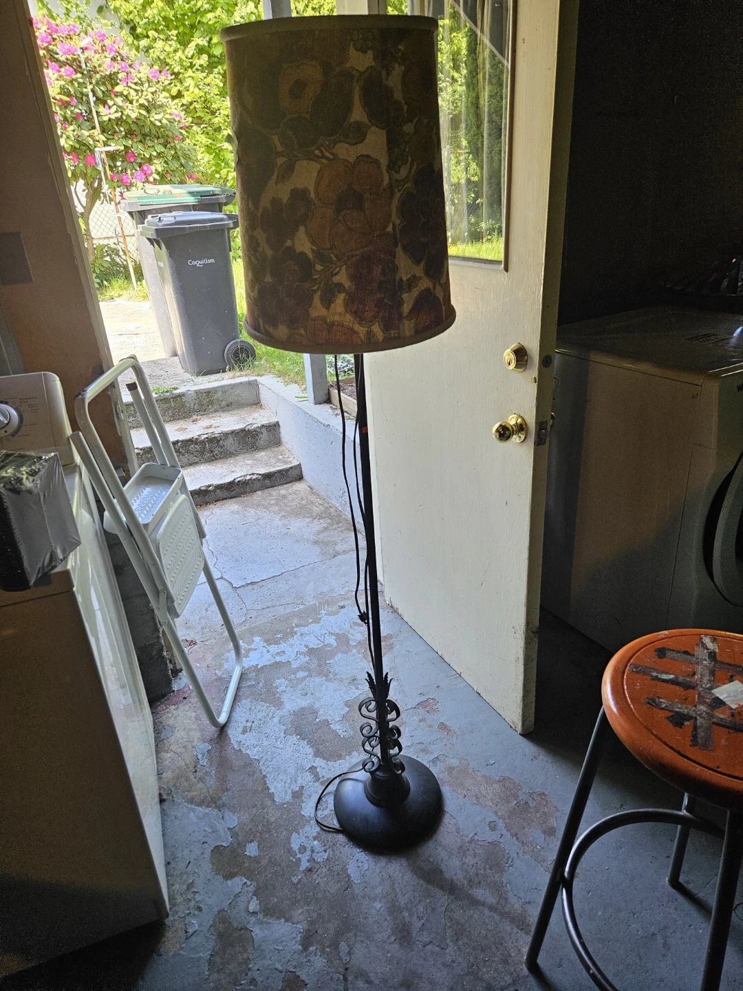 Vintage Floral Floor Lamp - photo 2