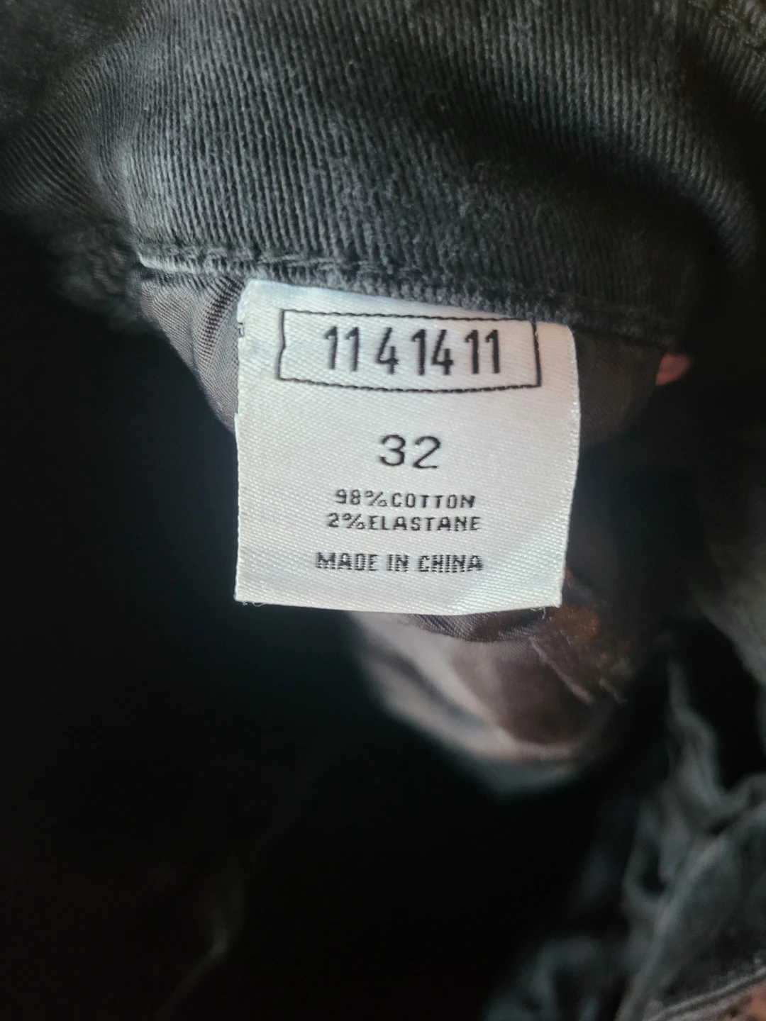 Black Ripped Skinny Jeans Size 32 - photo 2