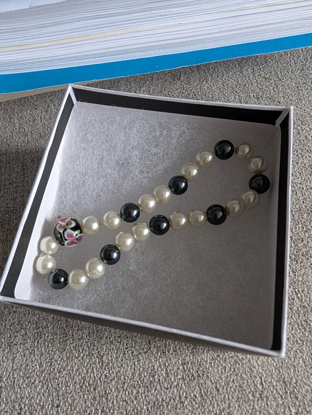 Beaded Bracelet with Decorative Glass Bead - photo 3